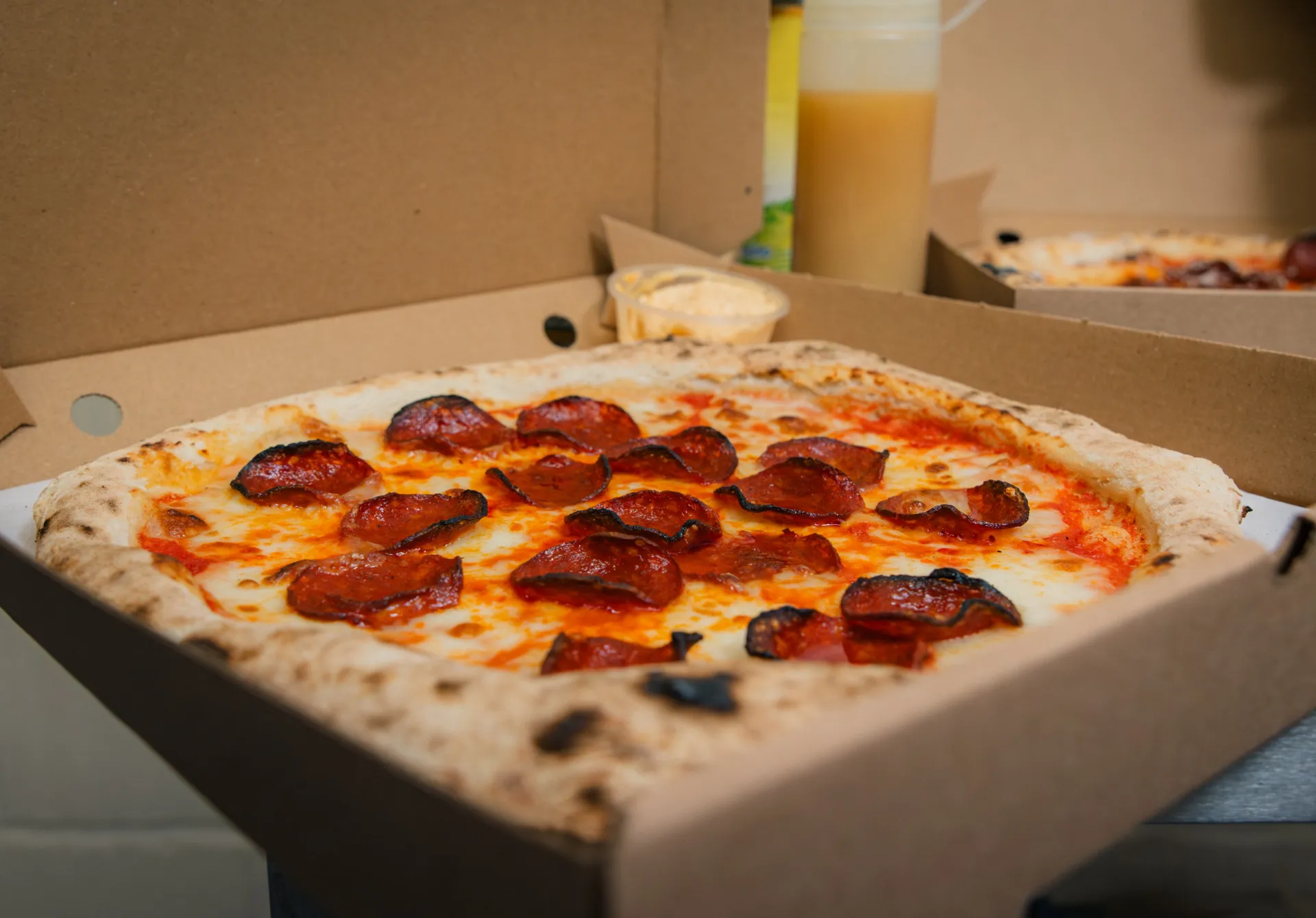 Fornoza pizza catering setup at a Richmond event